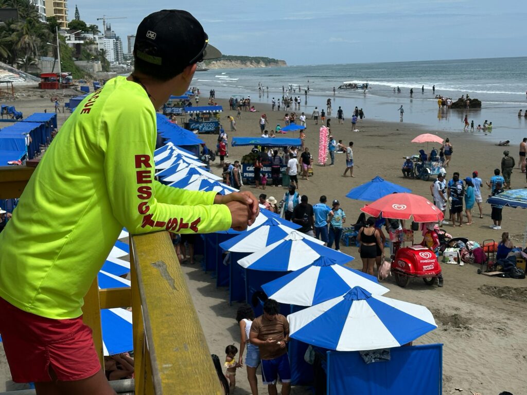 Concejal Diana Flores cuestionó eventos de Semana Santa, mientras que Leonardo Hidalgo, director de Turismo sostiene que Manta obtuvo $8 millones para el turismo.