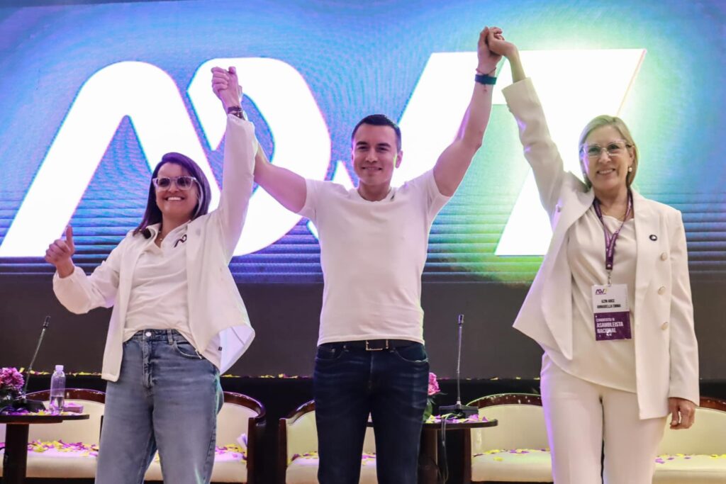 María José Pinto y Anabella Azín se convertirían en dos mujeres clave para el nuevo periodo de gobierno que presidirá Daniel Noboa Azín