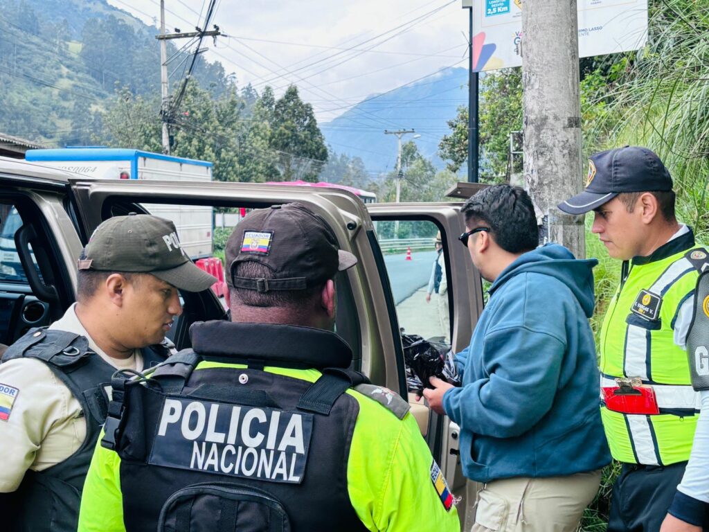 Más de 50.000 policías blindarán Ecuador en el feriado de Semana Santa.