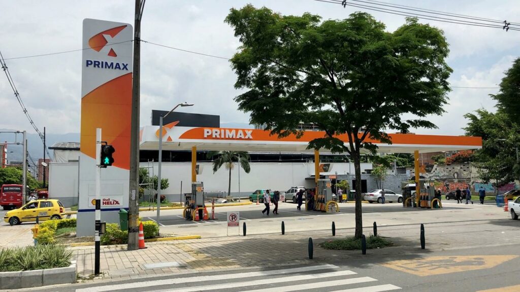 Medio Oriente adquiere 2,185 gasolineras de Primax, incluyendo 245 en Ecuador