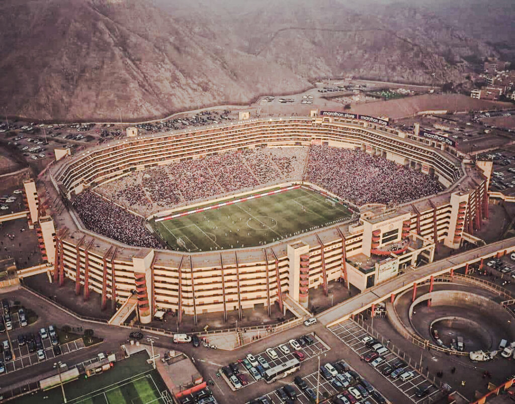 Monumental de Universitario en Lima 🇵🇪 sería sede de la final única de la Copa Libertadores 2025.