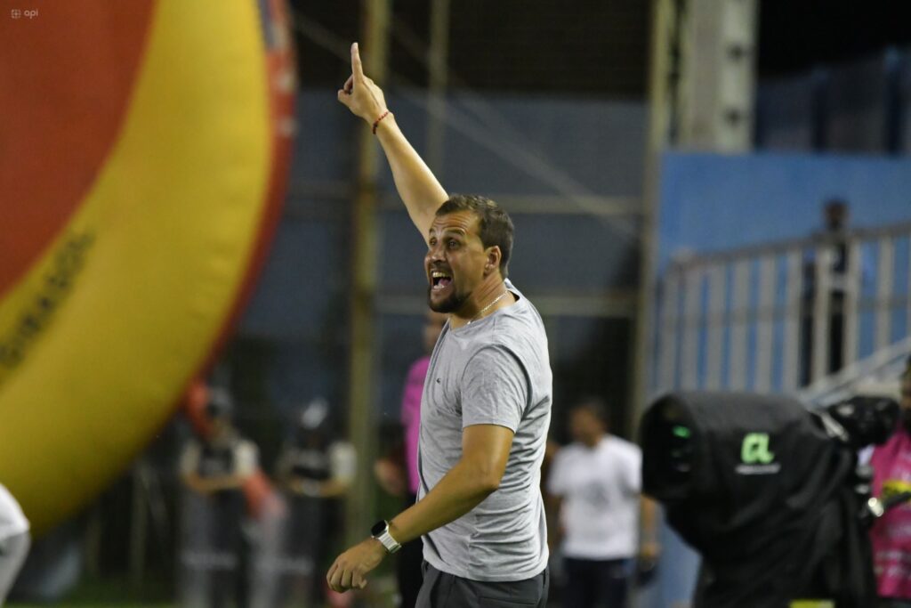 NICOLÁS CHIETINO