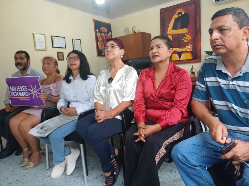 Organizaciones sociales de Ecuador llaman al voto nulo en segunda vuelta electoral