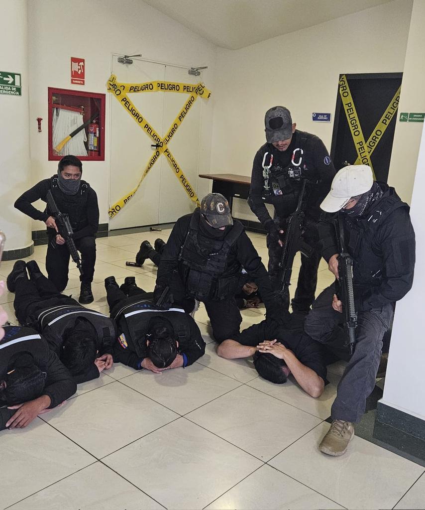 Quito ensaya respuesta ante terrorismo con megasimulacro de alto impacto