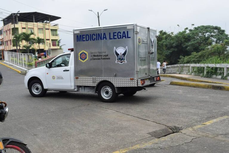Santodomingueños fueron asesinados en un río de Patricia Pilar, provincia de Los Ríos.