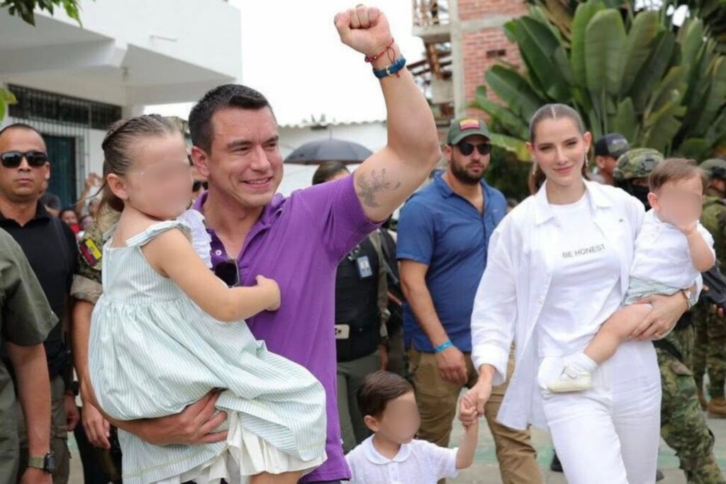 Segunda vuelta electoral: Personajes políticos felicitan al Presidente Daniel Noboa por su triunfo frente a Luisa González, candidata de RC-lista 5.