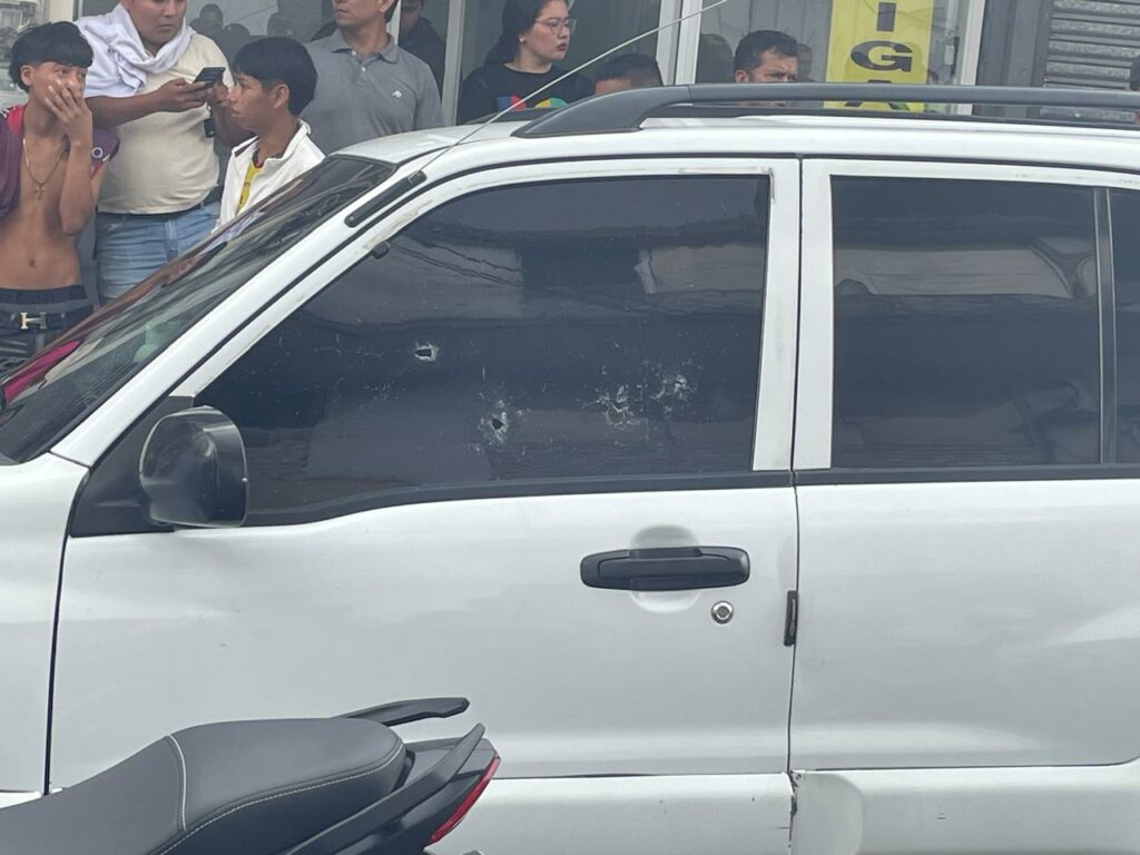 Sicariato en el centro de Santo Domingo deja una víctima mortal y dos heridos