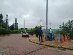 Tormentas complican acceso al Cerro Bombolí antes del Viacrucis 2025