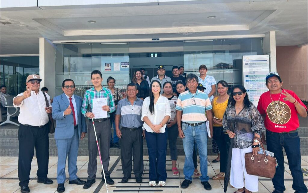 Torniquetes en buses urbanos de Santo Domingo generan debate por accesibilidad.