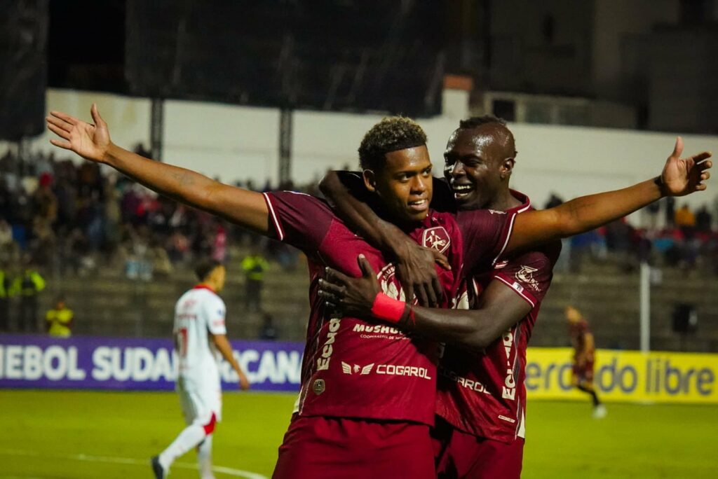 Triunfo contundente de Mushuc Runa sobre Club Atlético Unión en Riobamba, por Conmebol Sudamericana