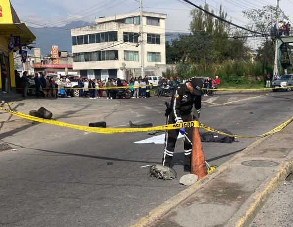 Una madre de familia y su hija fallecieron la mañana de este miércoles tras ser atropelladas en la Panamericana Norte.