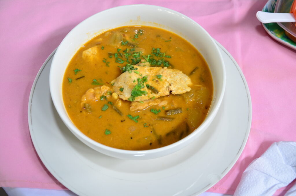 VICHE GASTRONOMÍA MANABÍ