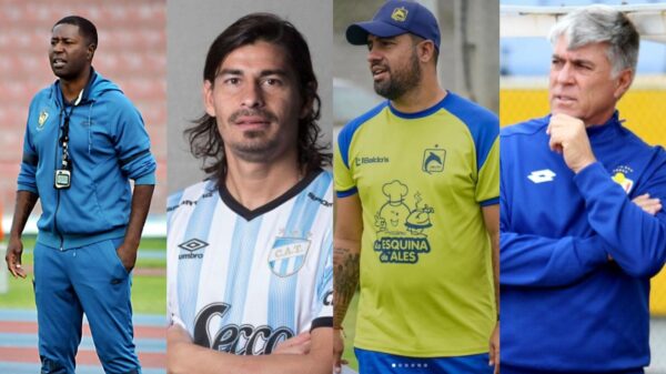 De derecha a izquierda: Edison Méndez, Ismael Blanco, Javier Carvajal y Marcelo Zuleta.