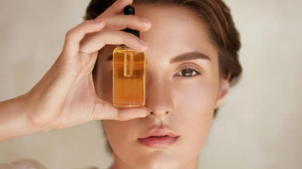 ¿Por qué todos hablan del aceite de ricino? Sus beneficios te sorprenderán