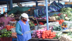 El INEC informó que la Canasta Familiar Básica en Ecuador alcanzó USD 800,60 en marzo de 2025, un aumento de 3,53 dólares respecto a febrero