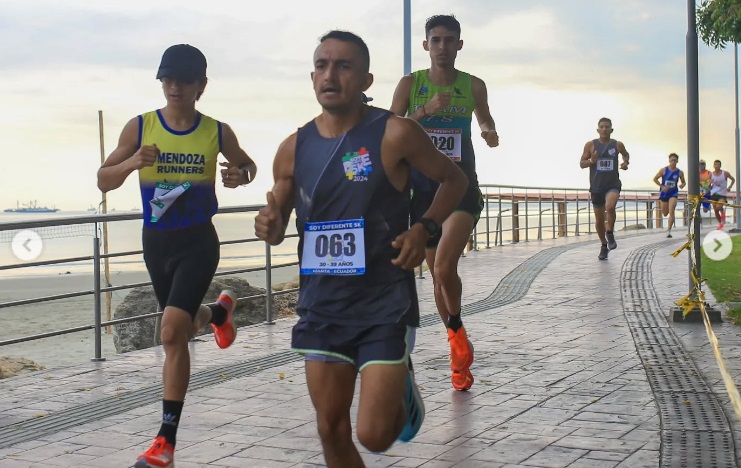 Participantes de la carrera en el 2024