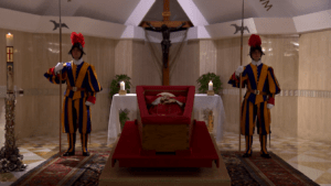 cuerpo papa francisco vaticano san pedro roma