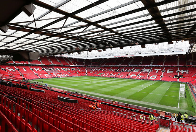En el estadio Old Trafford se juega uno de los grandes derbis ingleses