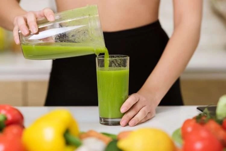 ¿Realmente funcionan las dietas líquidas para adelgazar? Lo que dice la ciencia