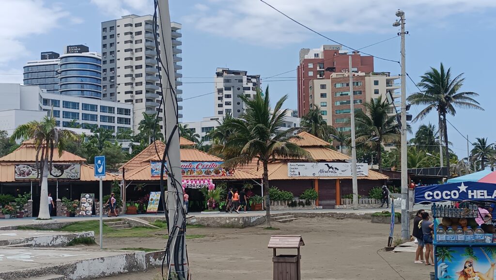 La ampliación del feriado, mejoró las expectativas del sector hotelero de Manta.