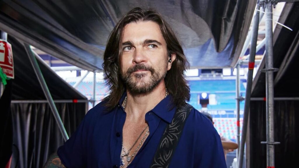 De oso misterioso a karaoke: Juanes sorprende con la promoción de su nuevo tema