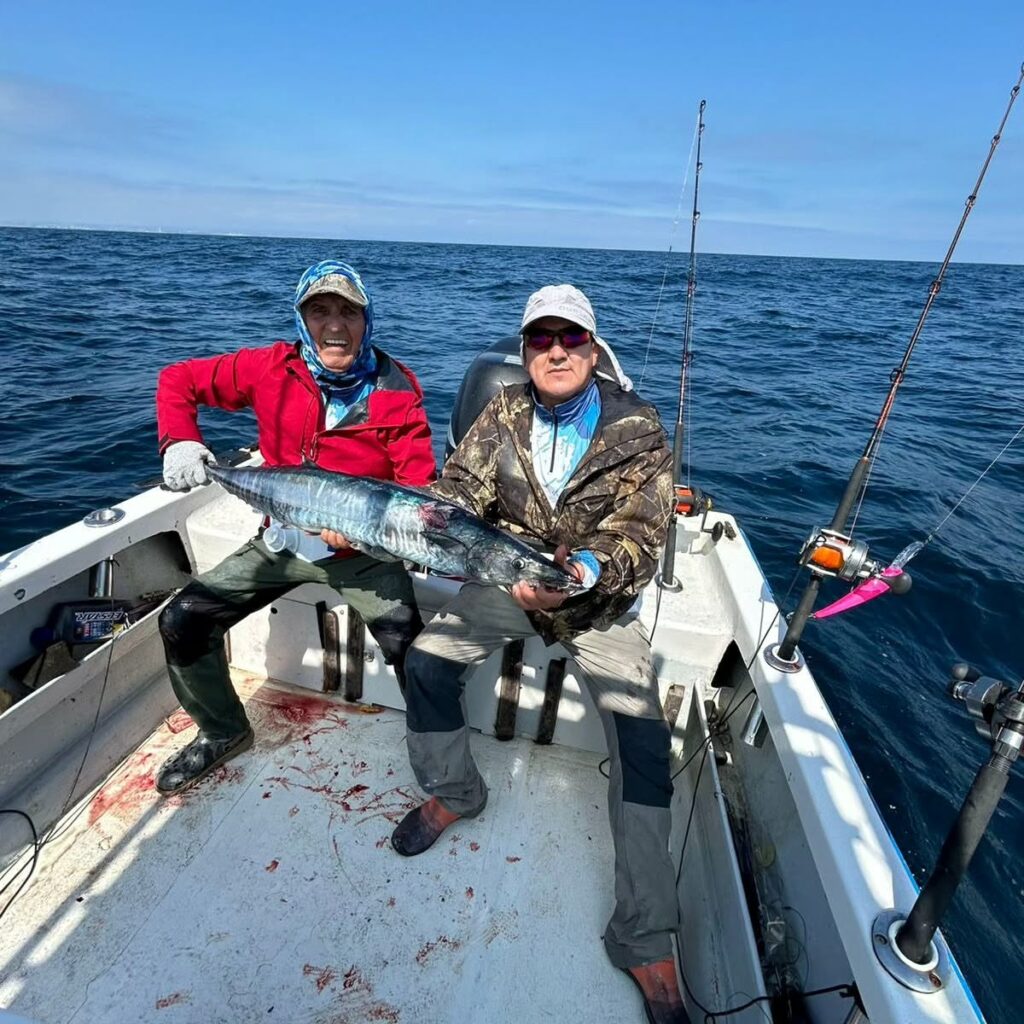 Aunque la pesca deportiva es principalmente recreativa, los participantes suelen llevar sus capturas para consumo propio.