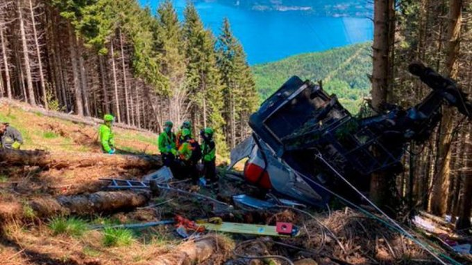 Italia investiga fatal accidente de teleférico que dejó al menos cuatro muertos