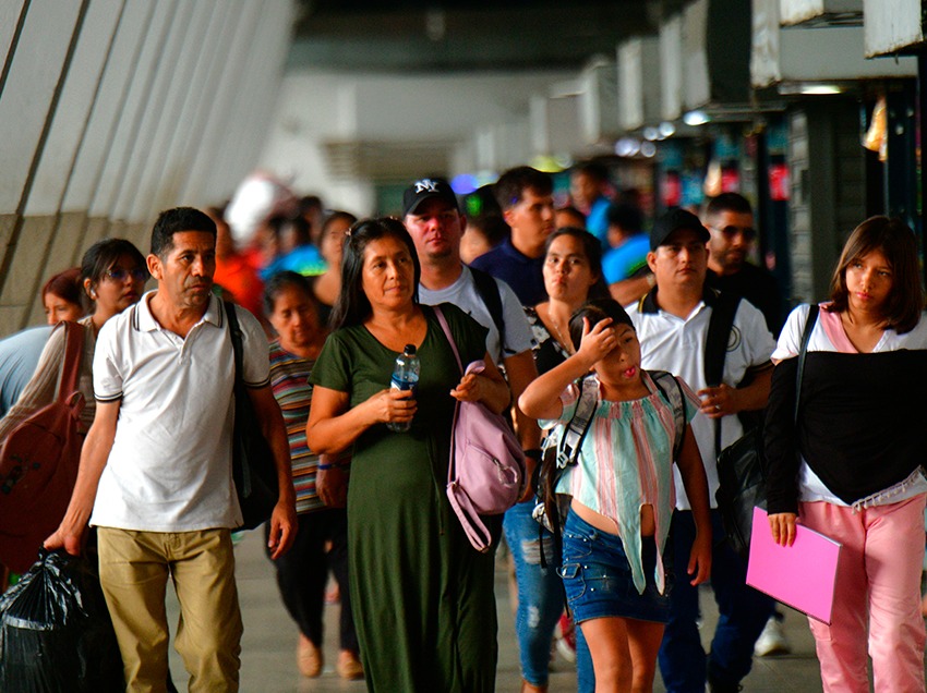 Terminales  de Guayaquil recibieron  a 267.444 viajeros en los días del feriado.