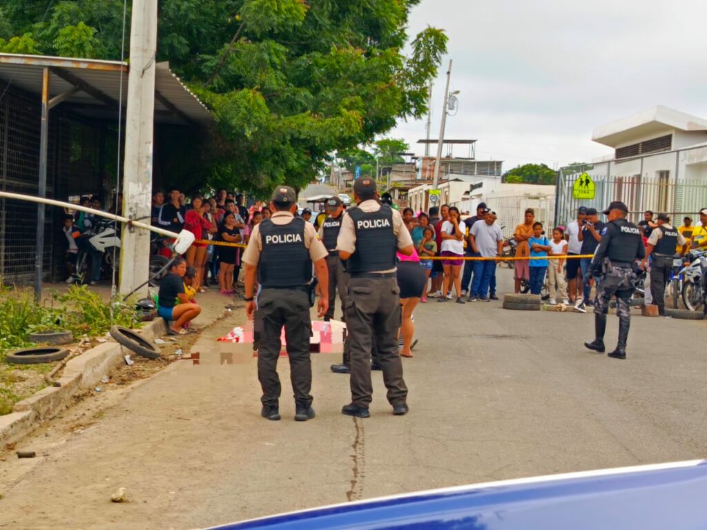 Policías se niegan a dar información sobre los crímenes ocurridos en el distrito.