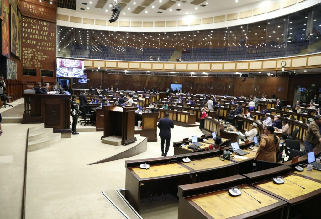 División en la Asamblea frena envío de nueva terna para el Consejo de la Judicatura.