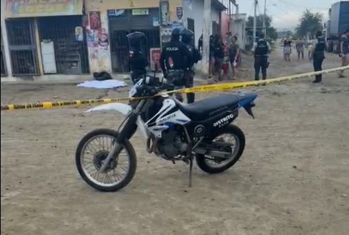 A Washintong Rezabala Ponce, de 40 años, conocido como “Arturito”, lo asesinaron a tiros en el sector Los Espinos, cantón Montecristi.