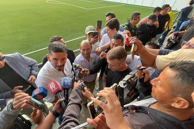 Al arribar a Ecuador, el volante argentino-ecuatoriano Damián ‘Kitu’ Diaz se trasladó de inmediato al cantón La Libertad,