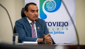Alcalde Javier Pincay