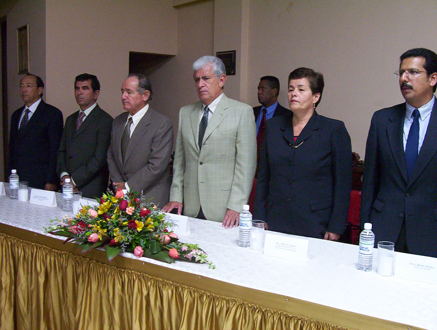 Alfredo Palacio, cuando era vicepresidente de Ecuador, en una visita a Manabí