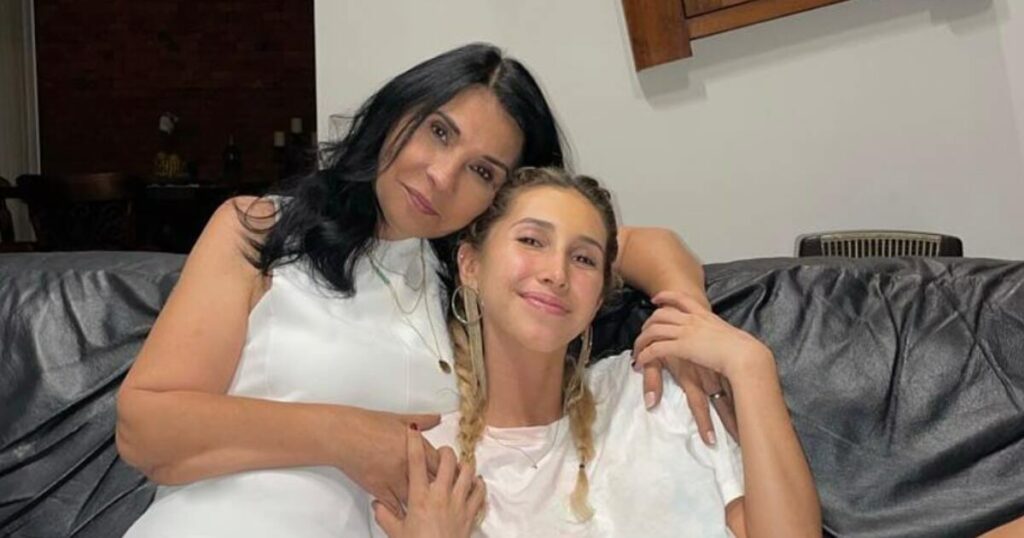 Ana Paula comparte su dolor en primera entrevista tras la muerte de Ana Buljubasich