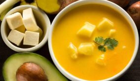 Aprende a preparar un rico locro de papas ecuatoriano
