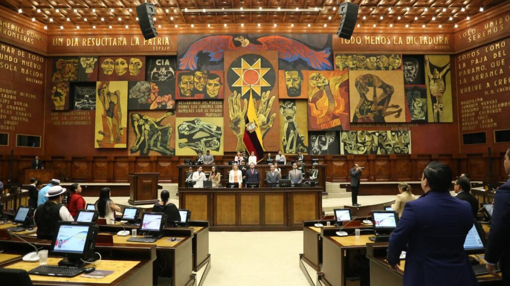 Asamblea Nacional: ¿Cuál es el rol del Consejo Nacional Electoral (CNE) en la validación de credenciales y la entrega de actas?