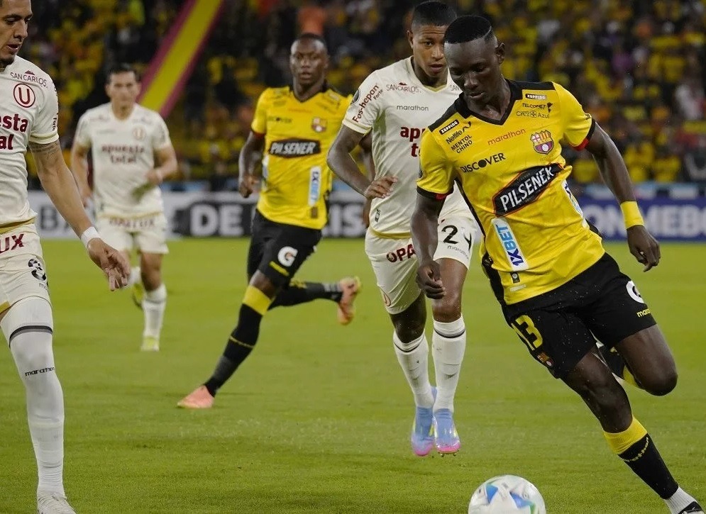 Barcelona SC visita este miércoles 14 de mayo a Universitario de Deportes en el estadio Monumental de Lima.