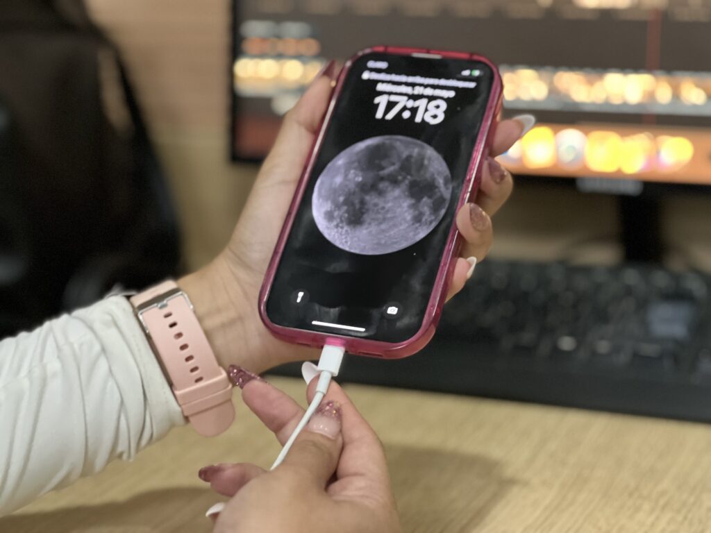 Especialistas revelan cómo cargar el celular correctamente para evitar fallos y alargar la vida de la batería