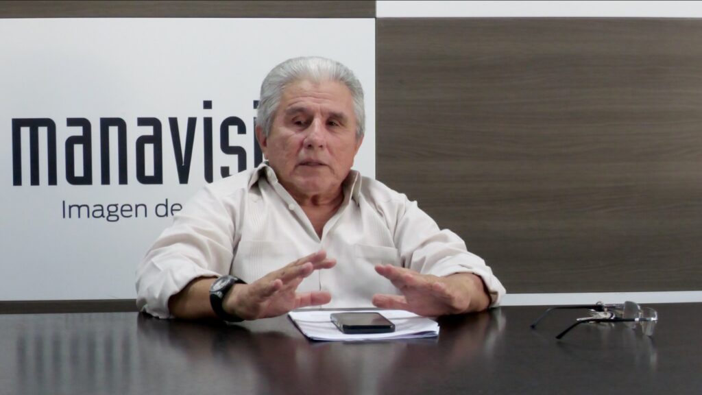 Carlos Lara Zavala, polos de desarrollo productivo