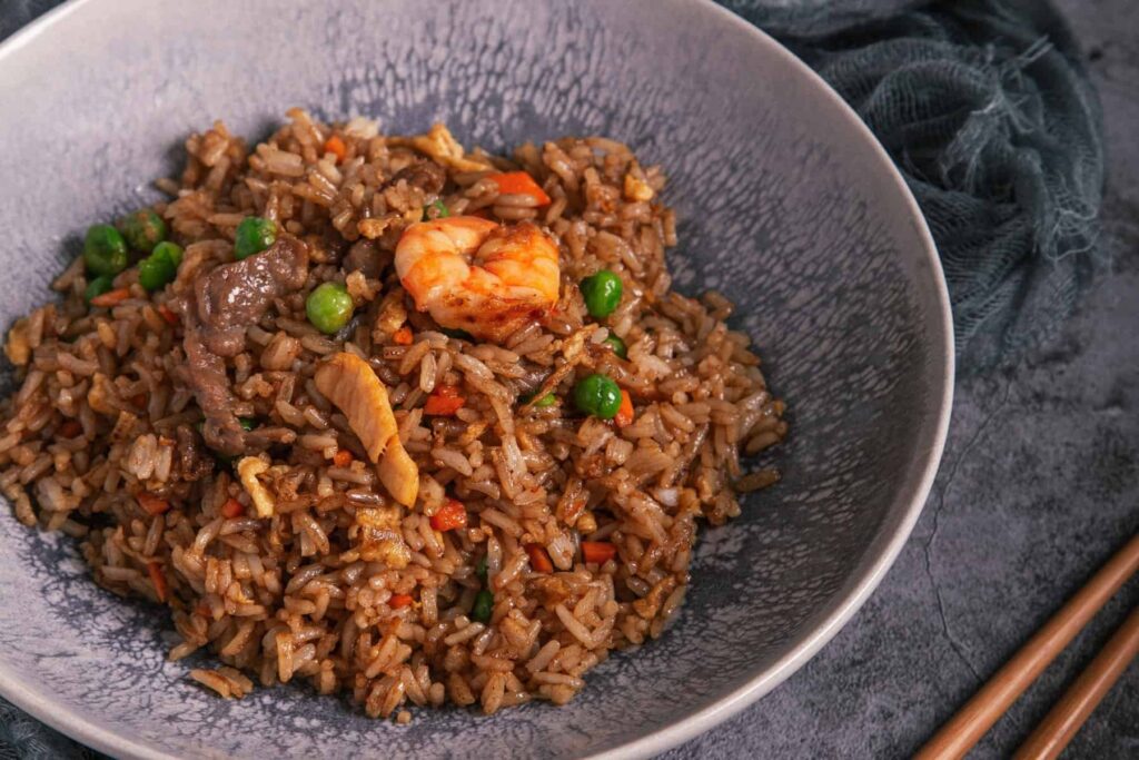 Cómo preparar chaulafán receta tradicional del arroz frito ecuatoriano