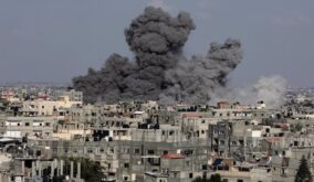 Crisis en Gaza casi 54.000 muertos y escasez extrema de alimentos y agua para niños