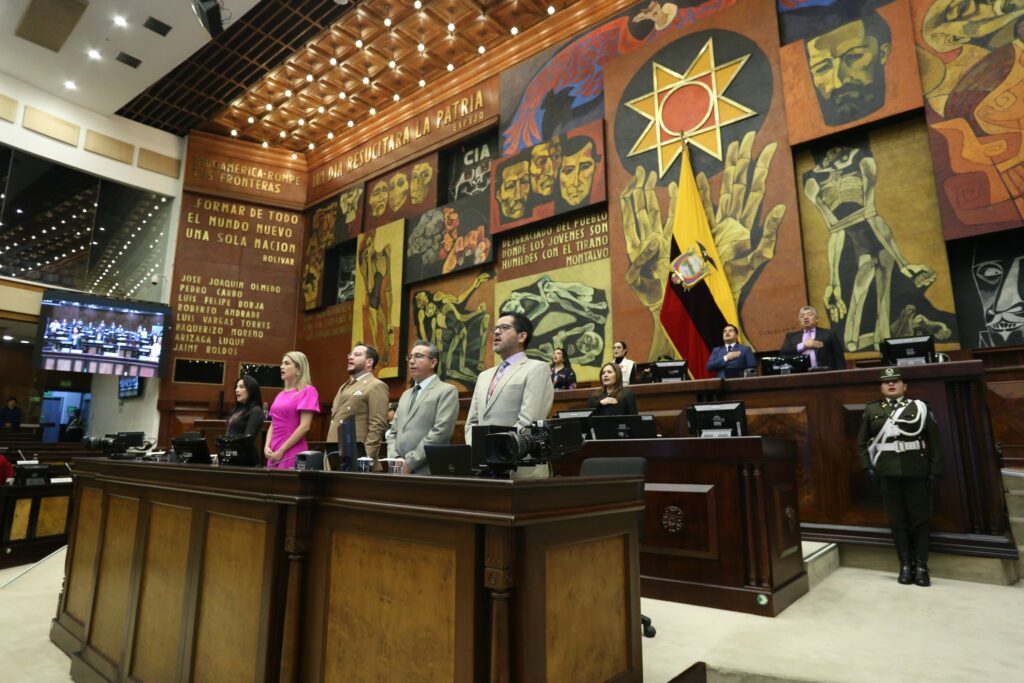 Desde declaraciones juramentadas hasta certificados fiscales la exhaustiva lista de requisitos que deben cumplir los asambleístas electos para tomar posesión del cargo