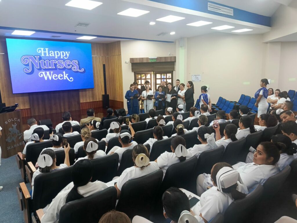 Día Internacional de la Enfermería Solca reconoce labor de profesionales en Manabí