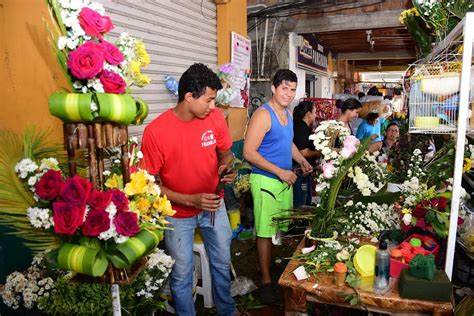 Día de la Madre impulsa 1,2 millones de empleos temporales en Ecuador