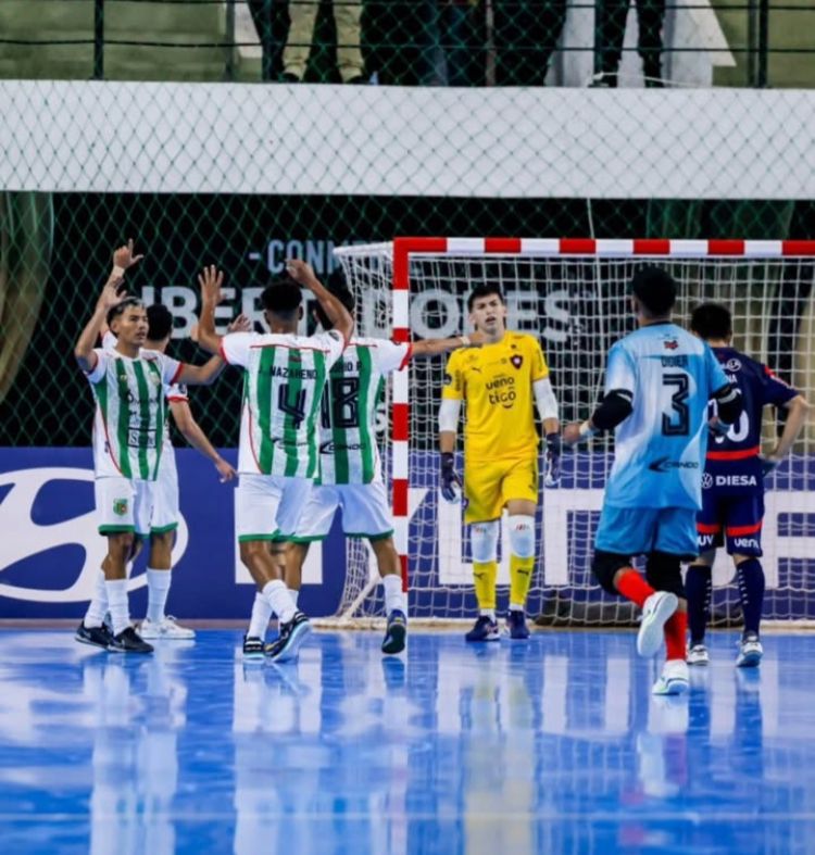 Divino Niño de Jipijapa cae en su debut en la Copa Libertadores de Futsal 2025 ante Cerro Porteño.