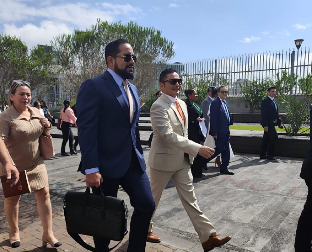 El asambleísta Sergio Peña fue expulsado de la Revolución Ciudadana