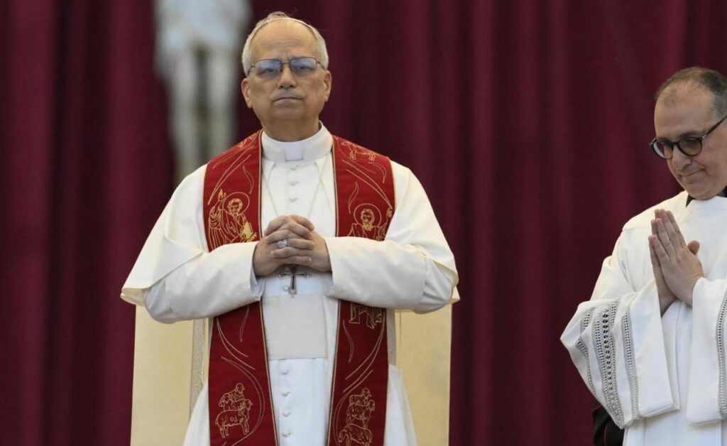 El papa León XIV inicia pontificado con un mensaje de fe y misión cristiana, ¿qué pidió a los cardenales?