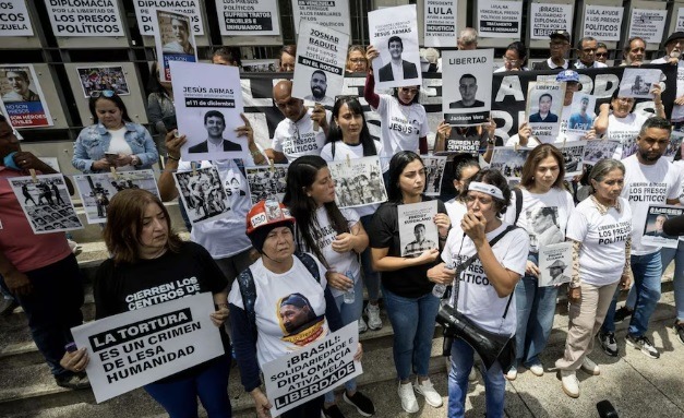 En Venezuela se persigue a los que piensan diferente al gobierno, según múltiples denuncias