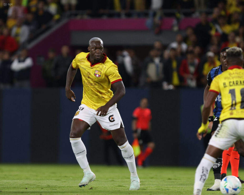 Felipe Caicedo pone en duda su continuidad en Barcelona tras eliminación en la Libertadores